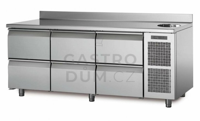 Coldline chladící stůl TA17/6MS s deskou, dřezem a zadním lemem Coldline chladící stůl TA17/6MS s deskou, dřezem a zadním lemem
