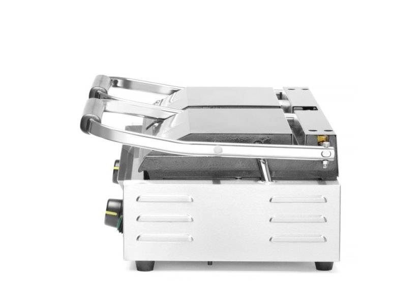 Kontaktní gril - double verze, HENDI, vroubkovaná horní, hladká spodní část, 230V/3600W, 570x375x(H)216mm