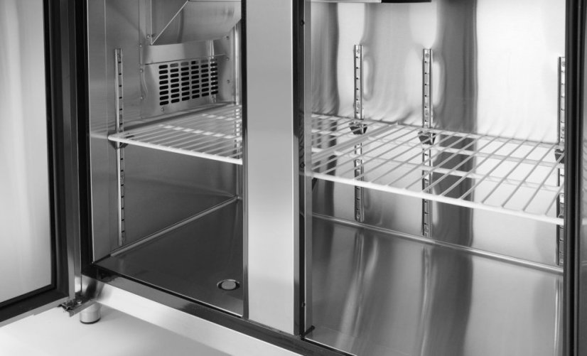 Dvoudveřový chladicí stůl s postranními jednotkami, Arktic, Kitchen Line, 166L, 230V/270W, 600x1200x(H)840mm