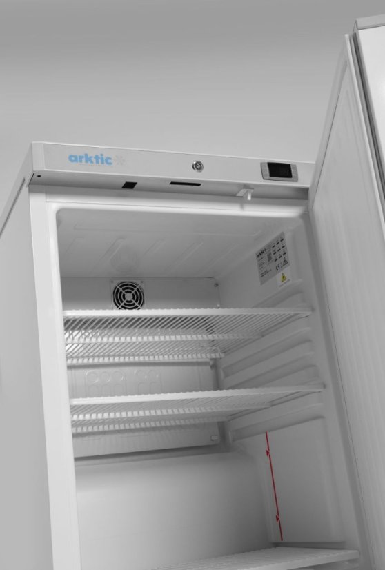 Chladnička Budget Line v bílém lakovaném ocelovém krytu, Arktic, Budget Line, 100L, Bílá, 230V/110W, 637x600x(H)835mm