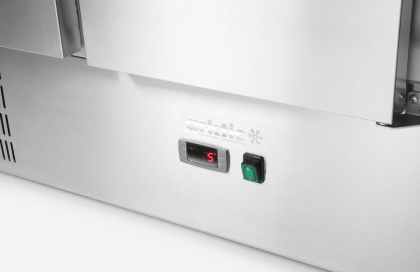 Třídveřový chladicí stůl s nástavcem, Arktic, 219L, 230V/152W, 700x1365x(H)990mm