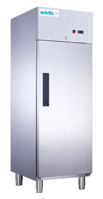 Mrazící skříň, jednokřídlé dveře, Arktic, GN 2/1, 465L, 230V/522W, 700x880x(H)2043mm Mrazící skříň, jednokřídlé dveře, Arktic, GN 2/1, 465L, 230V/522W, 700x880x(H)2043mm